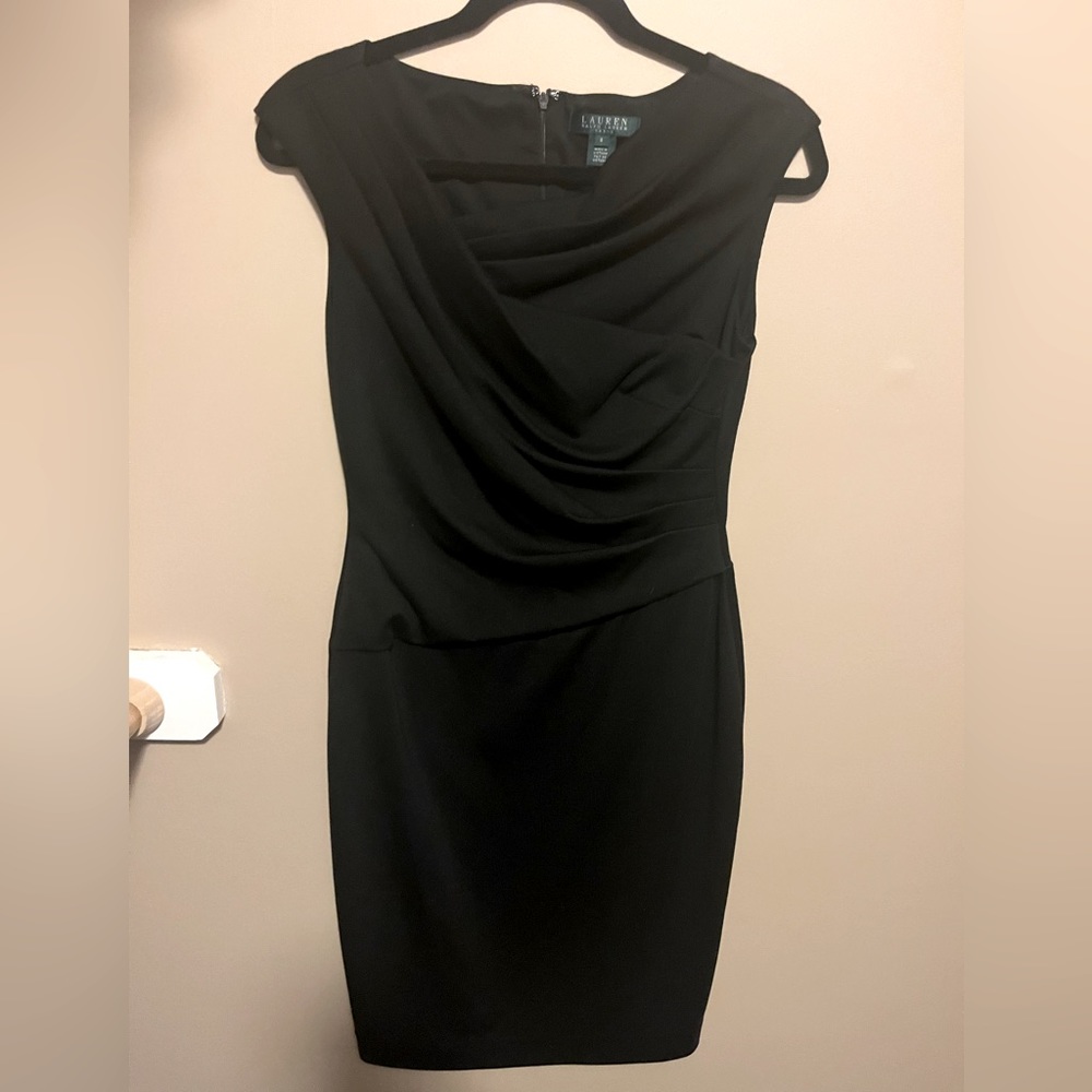 Ralph Lauren size 6 extremely flattering little black dress